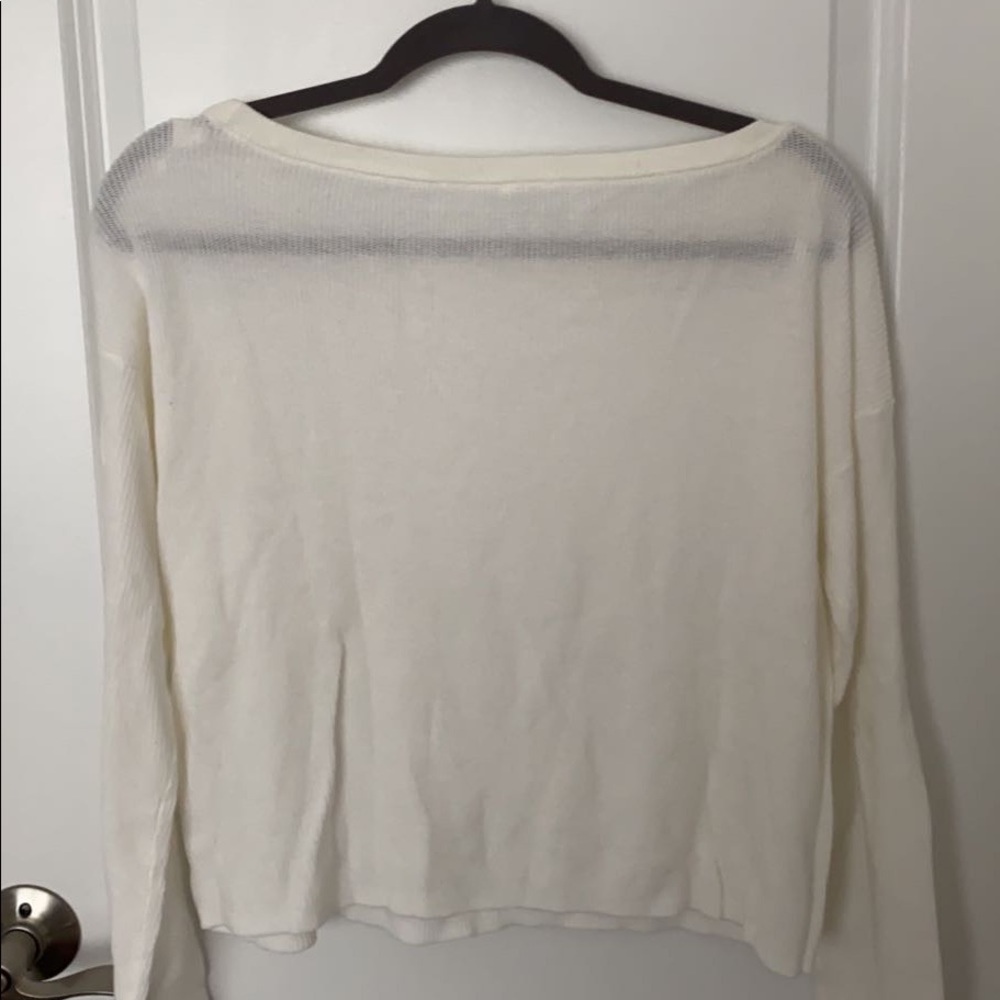 basic garage sweater - Picture 2 of 3